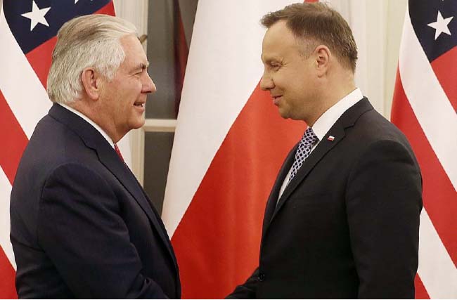 Tillerson, Polish PM Discuss  Security, Energy Issues 